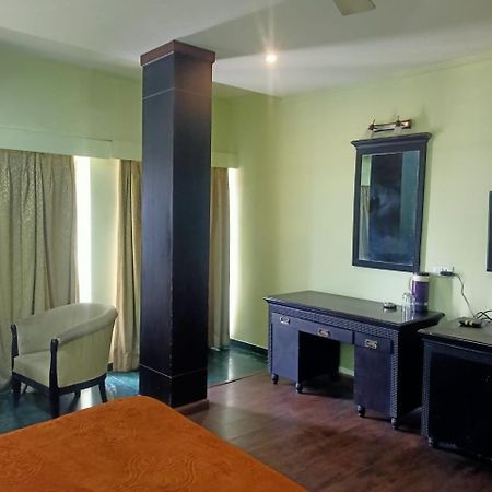 Hotel Skylark Nagpur Exterior photo