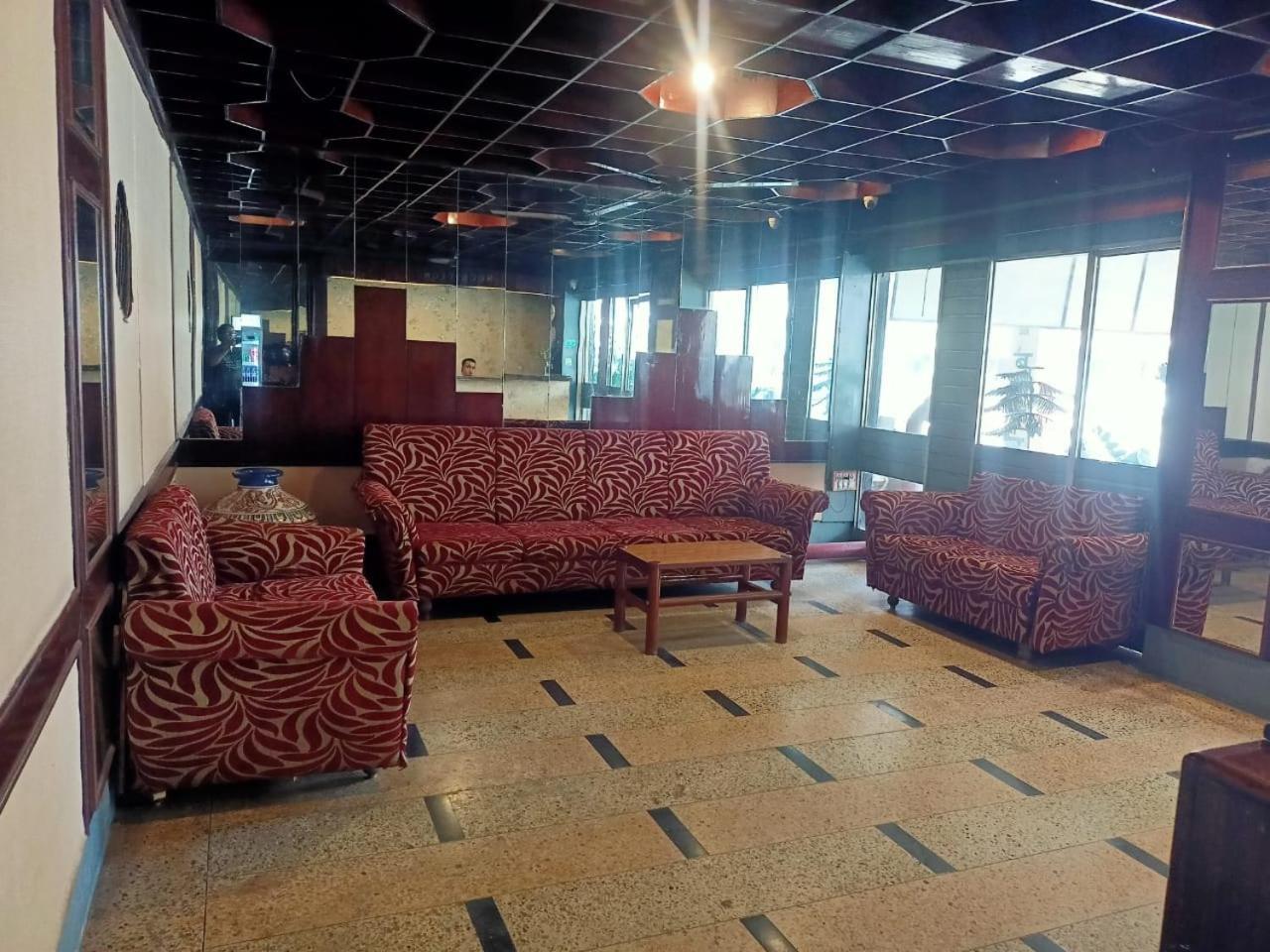 Hotel Skylark Nagpur Exterior photo
