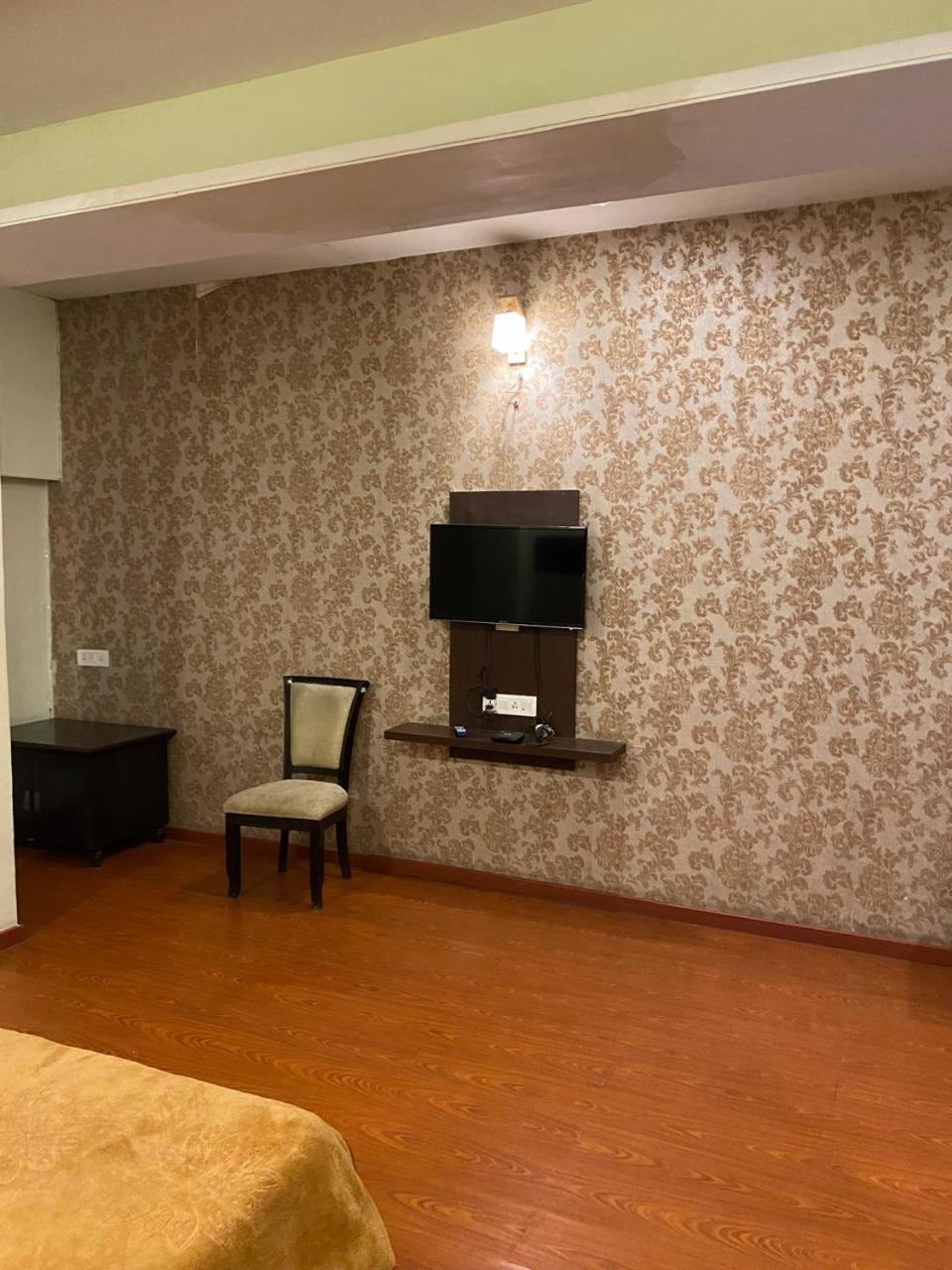 Hotel Skylark Nagpur Exterior photo