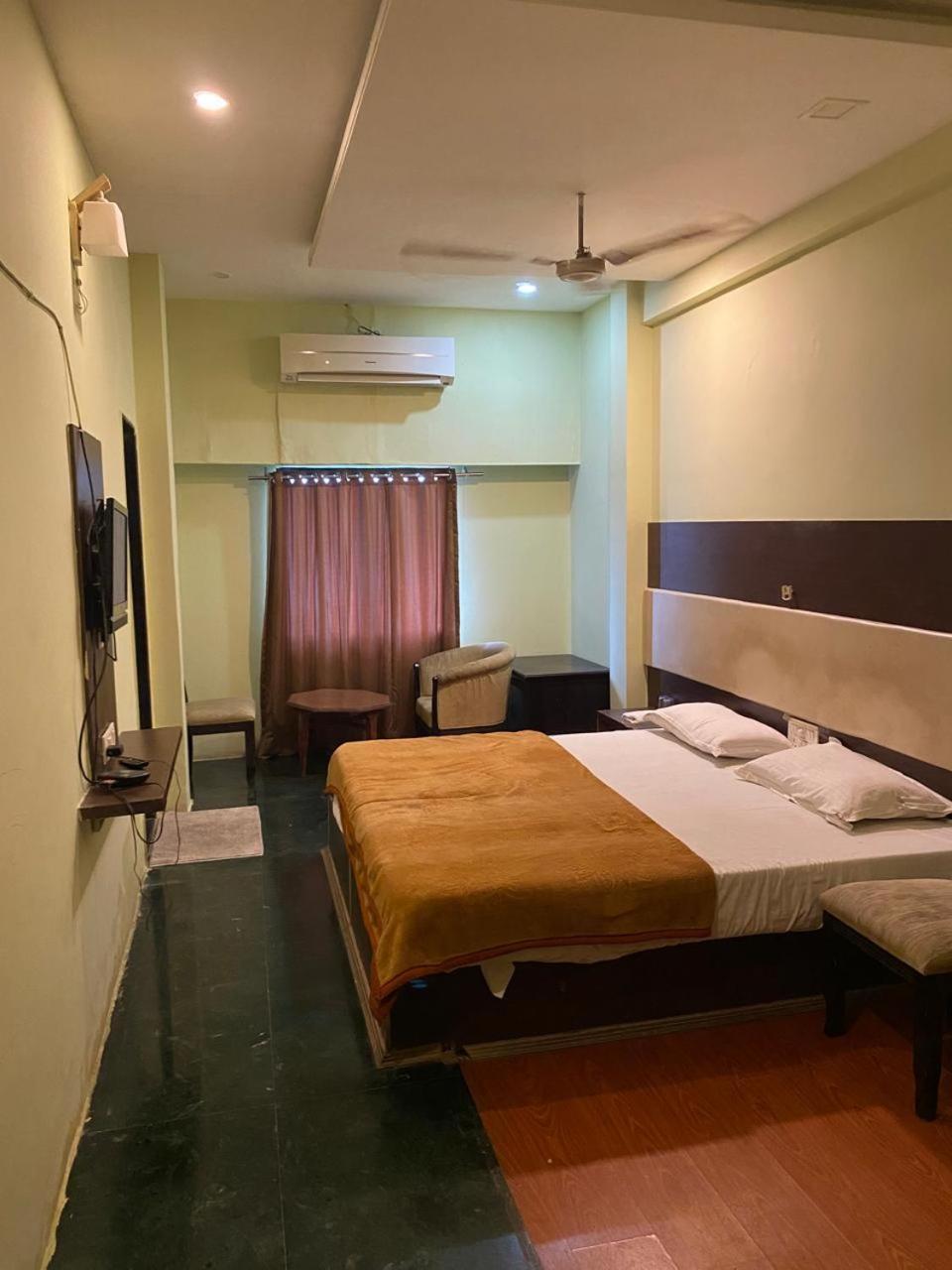 Hotel Skylark Nagpur Exterior photo